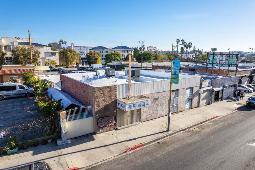 Primary Photo Of 2909 Beverly Blvd, Los Angeles General Retail For Sale