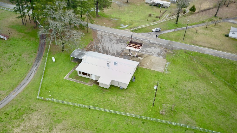 More Photos Of 356 Highway 54, Montevallo Restaurant For Sale