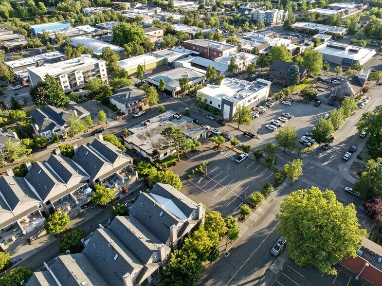 More Photos Of 400 NE Roberts Ave, Gresham Medical For Sale