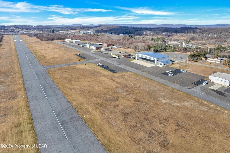 More Photos Of 5175 Old Airport Rd, Hazle Township Airplane Hangar For Lease