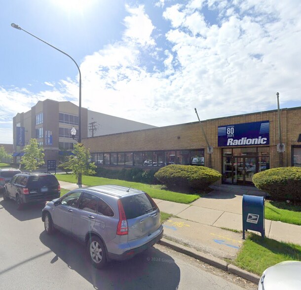 Primary Photo Of 6625 W Diversey Ave, Chicago Manufacturing For Lease