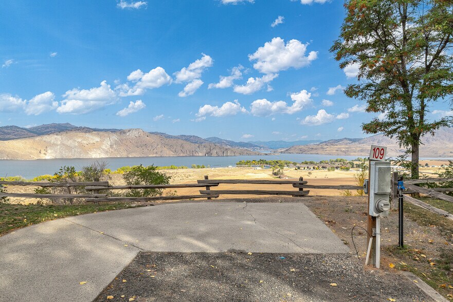 More Photos Of 44892 State Route 21 N, Wilbur Trailer Camper Park For Sale