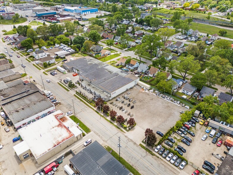 Primary Photo Of 1285 Crawford Av, Windsor Storefront For Sale