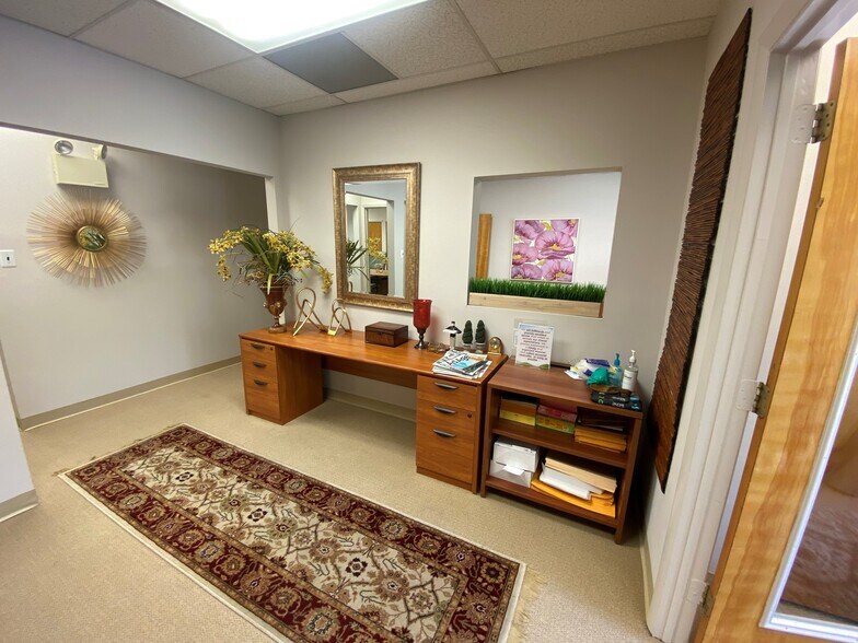 More Photos Of 1000 White Horse Rd, Voorhees Medical For Lease