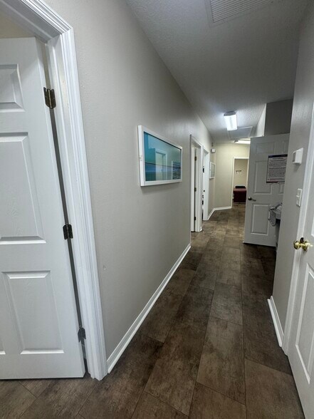 More Photos Of 3212-3214 Hillsdale Ln, Kissimmee Medical For Lease