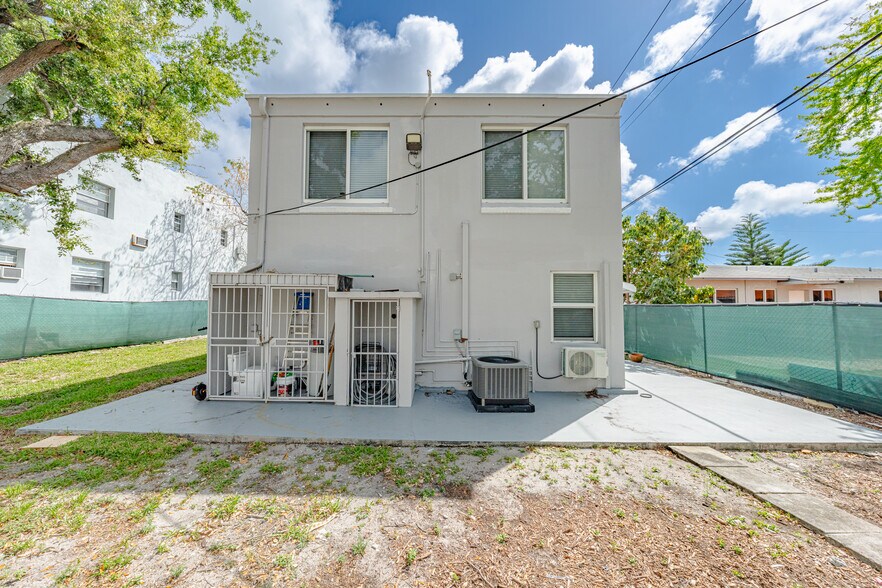 More Photos Of 120 SW 20th Ave, Miami Apartments For Sale