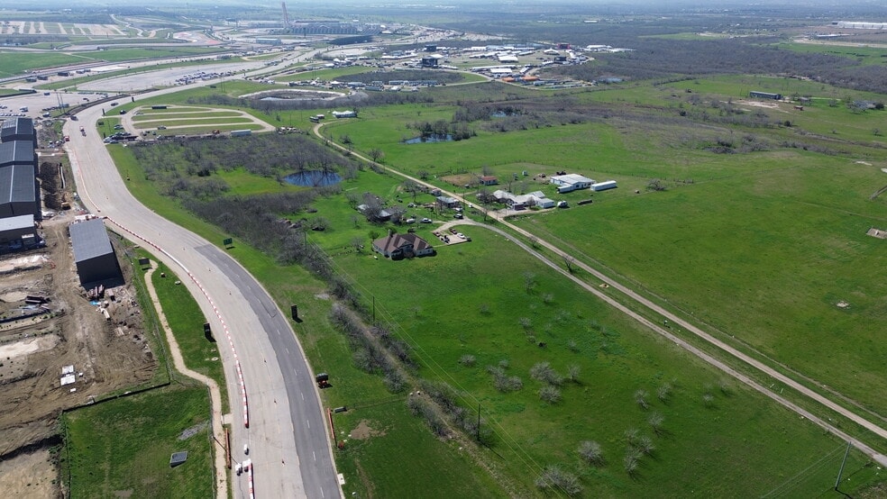 7710 Elroy rd, Del Valle, TX 78617 Land For Sale