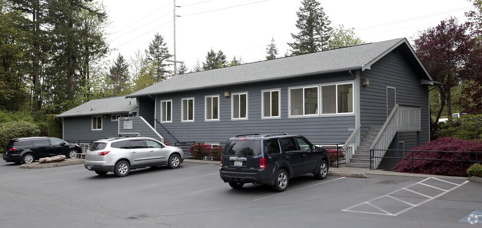 Primary Photo Of 104 Tremont Ave, Port Orchard Medical For Sale