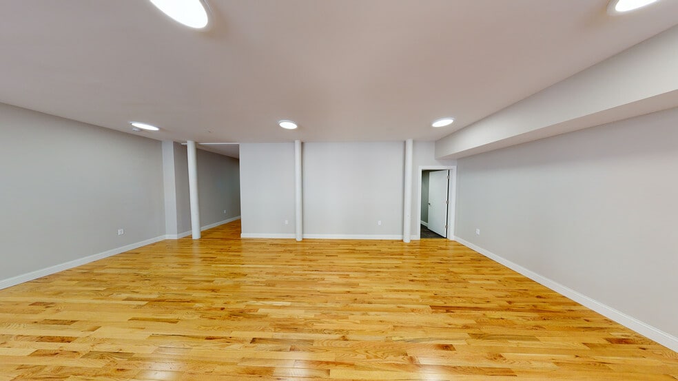 More Photos Of 340 N Sibley St, Saint Paul Apartments For Lease