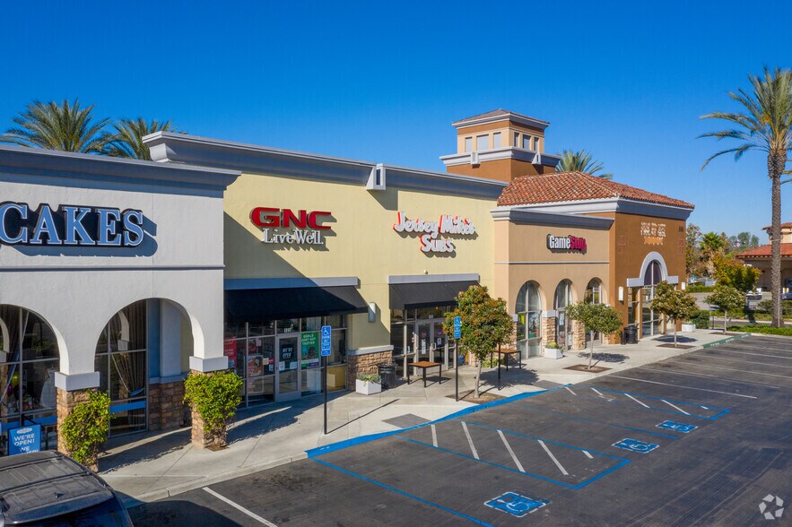 More Photos Of 555-595 Grand Ave, San Marcos Unknown For Lease