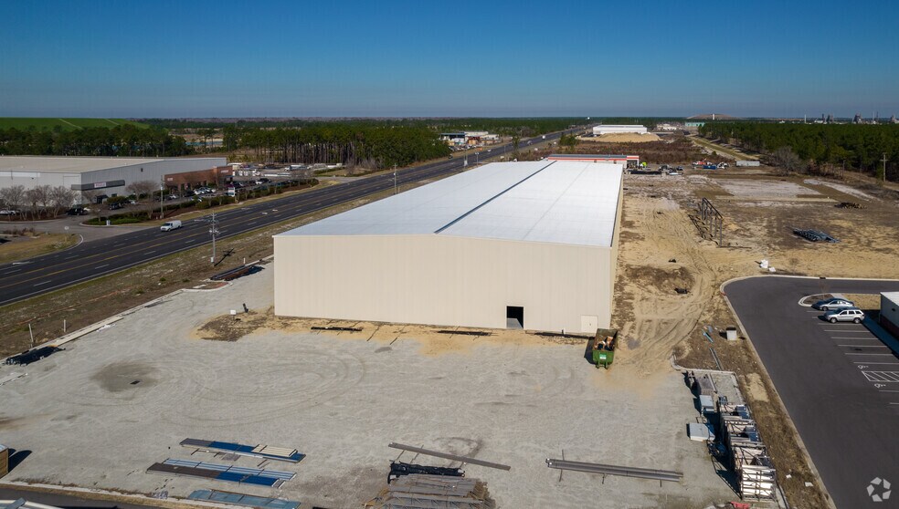More Photos Of 3870 US Highway 421 N, Wilmington Warehouse For Sale