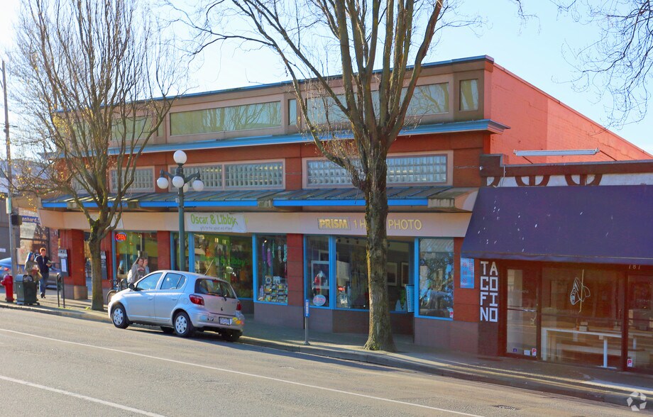 More Photos Of 791-799 Fort St, Victoria Storefront Retail Office For Lease