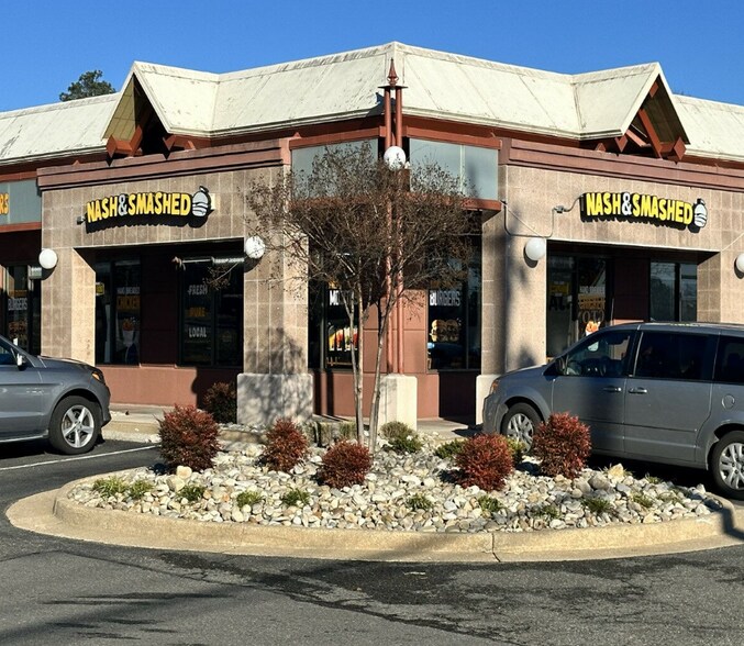 More Photos Of 10150-10192 W Broad St, Glen Allen Unknown For Lease