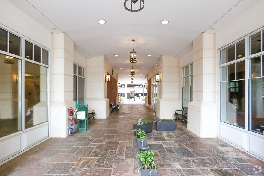 More Photos Of 1520 South Blvd, Charlotte Office For Lease