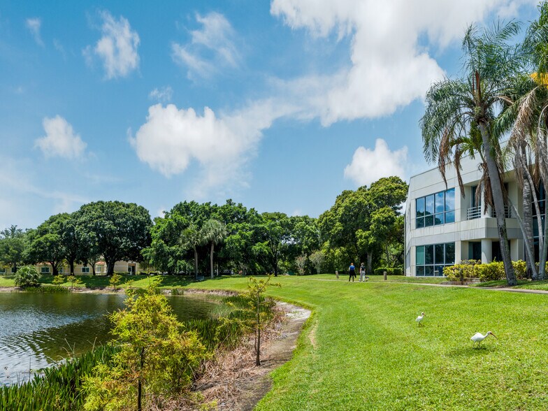 More Photos Of 5500 Village Blvd, West Palm Beach Office For Sale