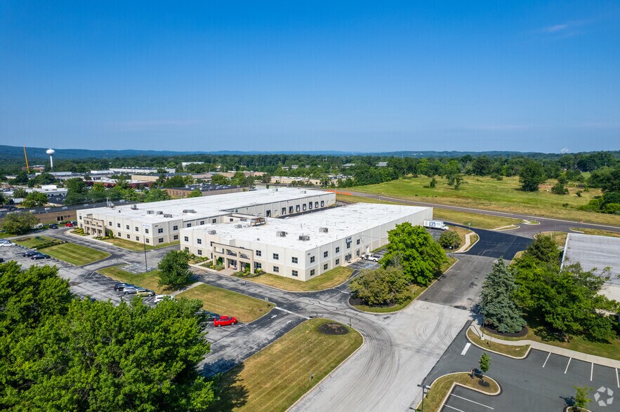 More Photos Of 950 Forge Ave, Audubon Office For Lease