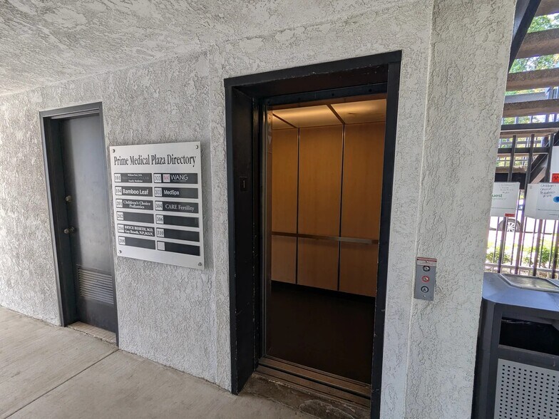 More Photos Of 510 N 13th Ave, Upland Medical For Sale