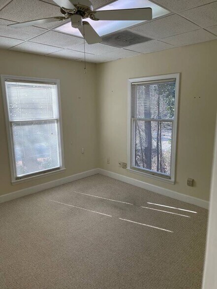 More Photos Of 724-734 Holcomb Bridge Rd, Norcross Loft Creative Space For Sale