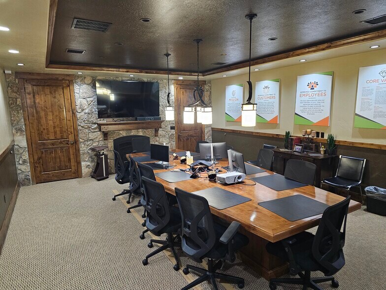 More Photos Of 58 N 1100 W, Payson Flex For Sale