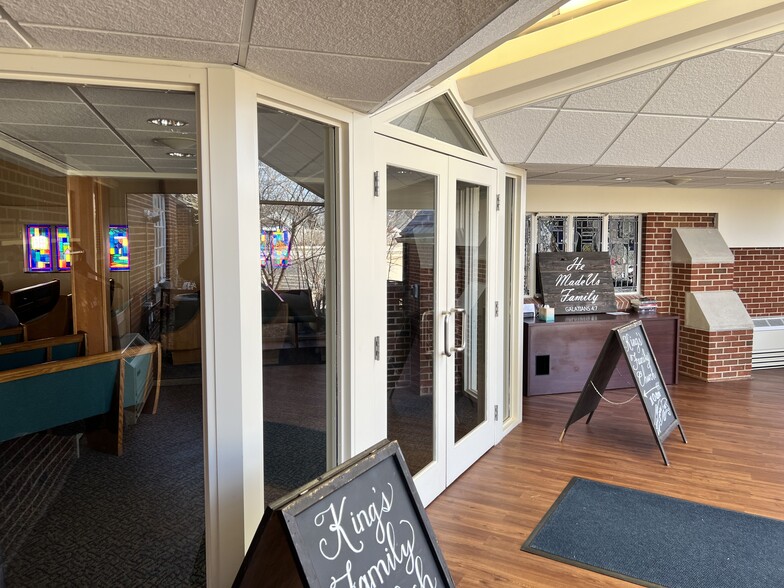 More Photos Of 5757 Blue Ridge Blvd, Raytown Religious Facility For Sale