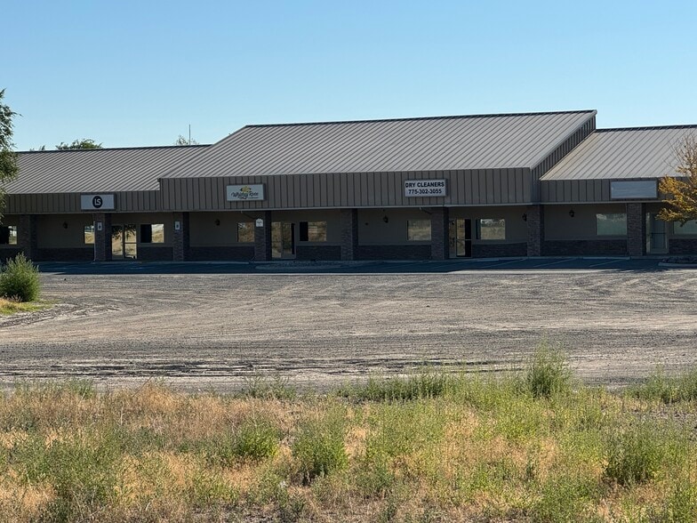 More Photos Of 872 Cottonwood Ln, Fernley Flex For Lease