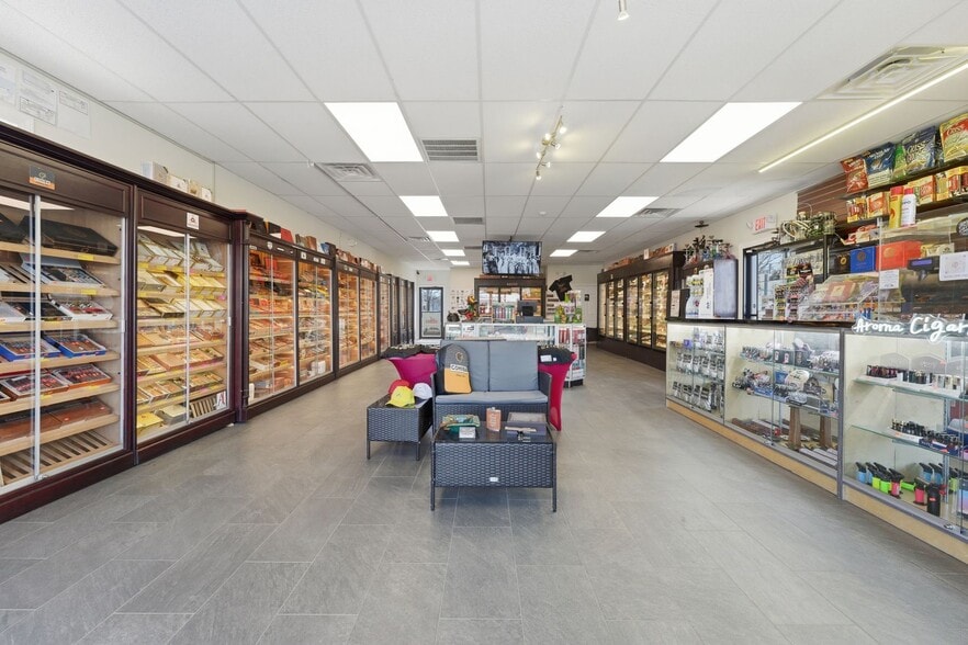 More Photos Of 27-16 Broadway, Fair Lawn Land For Lease
