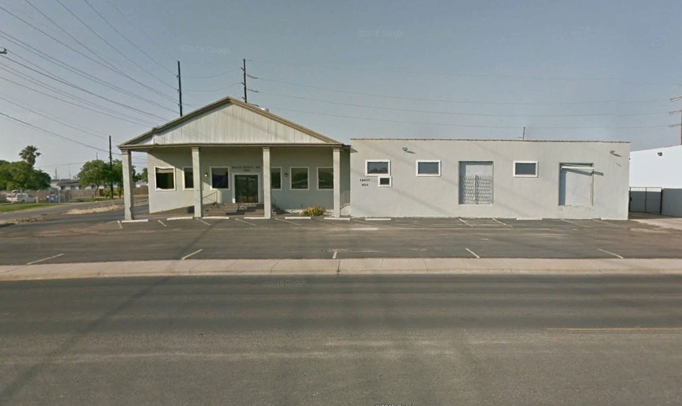 Primary Photo Of 4654-4656 Baldwin Blvd, Corpus Christi Showroom For Sale