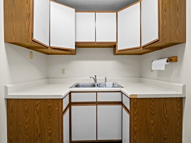 More Photos Of 4015 N Highway 1, Cocoa Office Residential For Sale