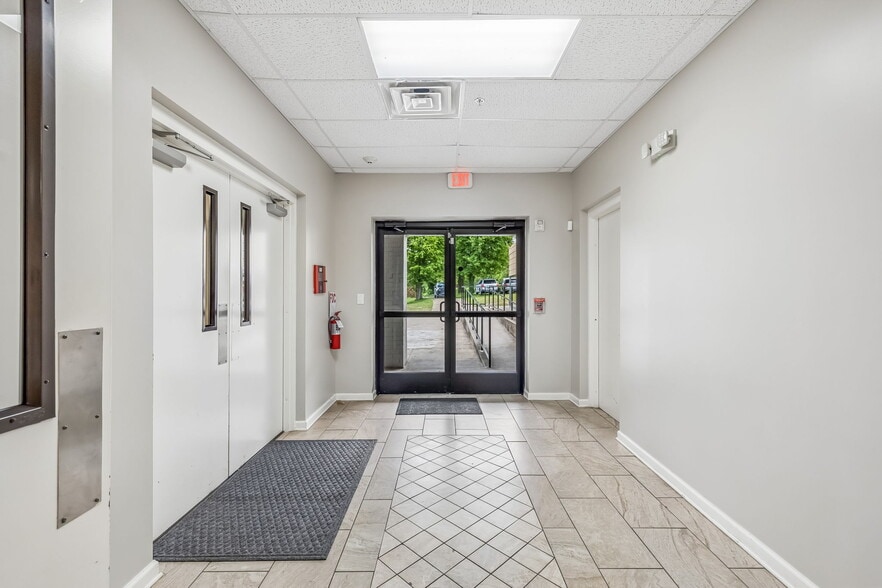 More Photos Of 4500 Nolensville Pike, Nashville Religious Facility For Sale