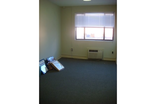 More Photos Of 4405 East West Hwy, Bethesda Office For Lease