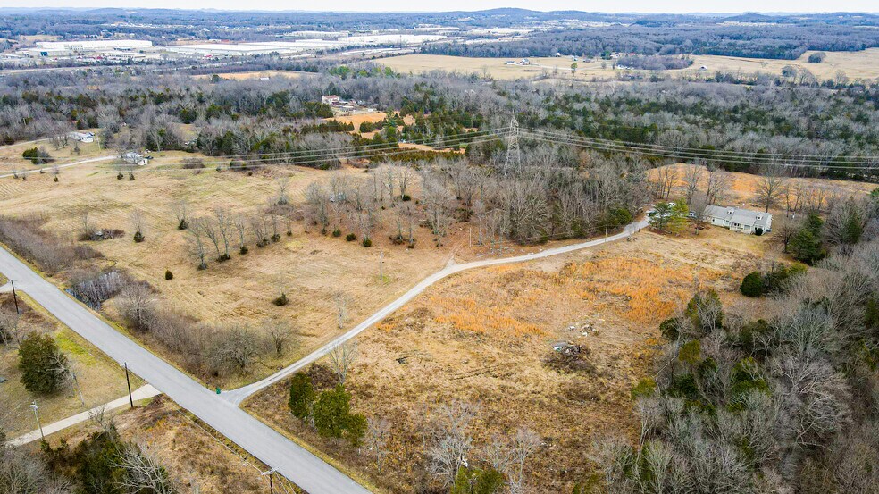 More Photos Of 315 S Posey Hill Rd, Mount Juliet Loft Creative Space For Sale