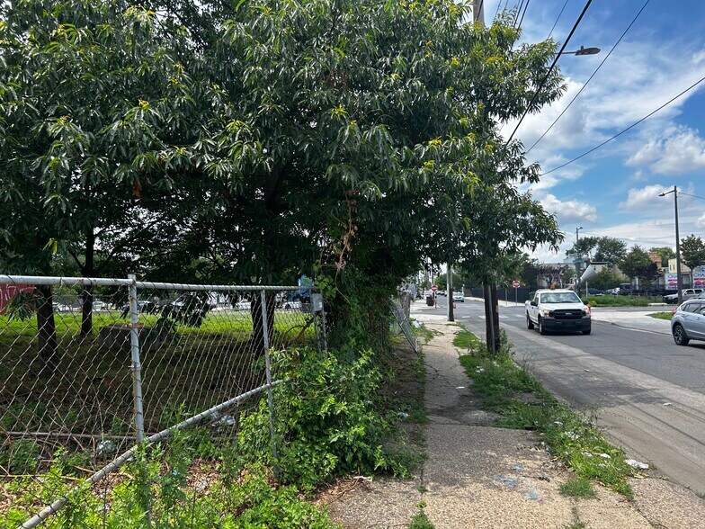 More Photos Of 212 W Diamond St, Philadelphia Land For Sale