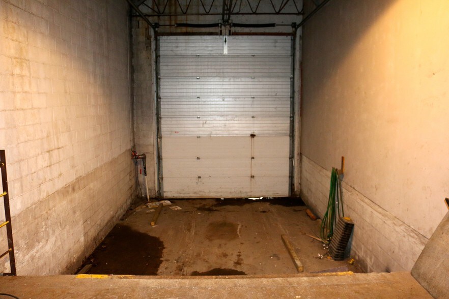 More Photos Of 10240 Thor Dr, Freeland Warehouse For Sale