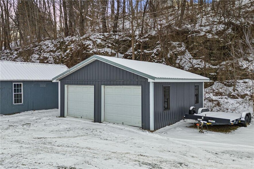 More Photos Of 1016 State Route 13, Cortland Flex For Sale