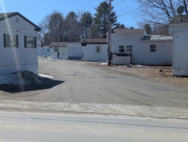 More Photos Of 1-21 Spruce st, Madison Multifamily For Sale