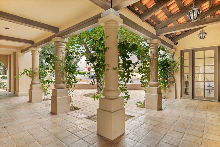 More Photos Of 51370 Avenida Bermudas, La Quinta Office Residential For Sale