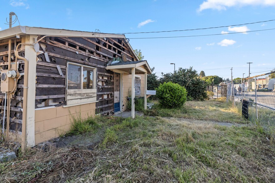 More Photos Of 719 Darwin St, Santa Cruz Land For Sale