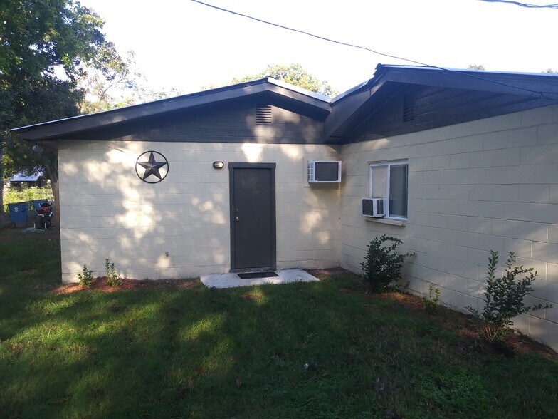 More Photos Of 2806-2812 Evergreen Rd, Brunswick Apartments For Sale