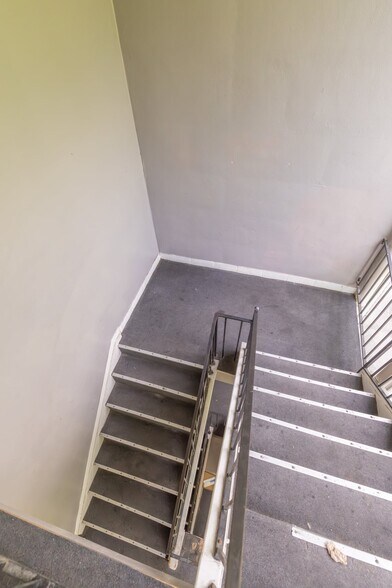 More Photos Of 650 Straight St, Cincinnati Apartments For Sale