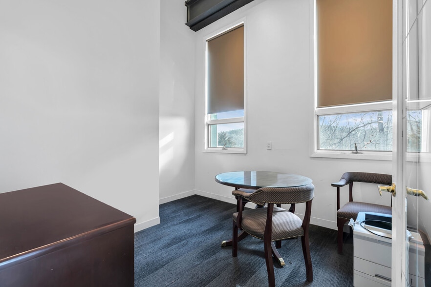 More Photos Of 140 W Main St, Clinton Township Office For Sale