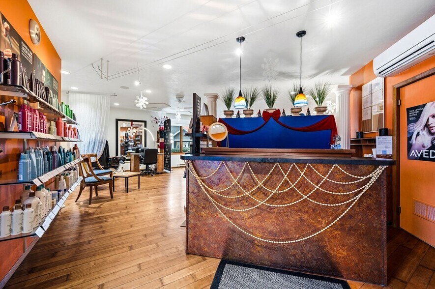 More Photos Of 7828 Highway 42, Egg Harbor Storefront For Sale