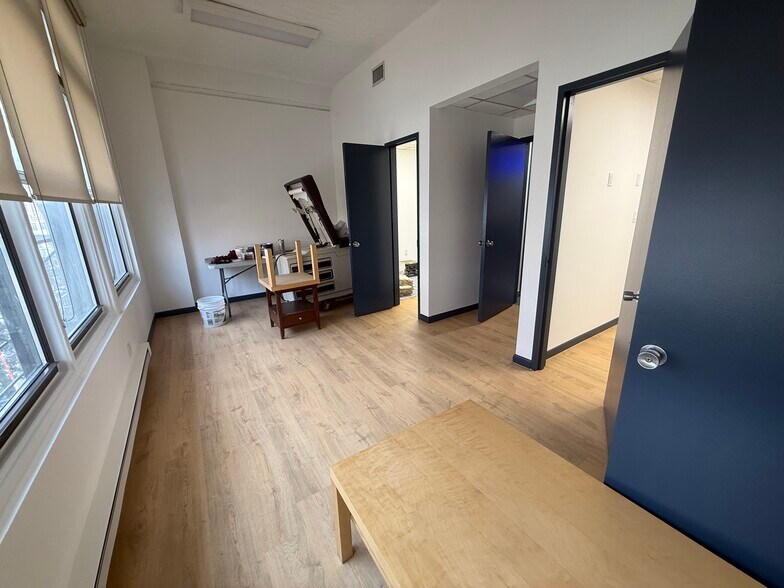 More Photos Of 314 W 14th St, New York Medical For Lease