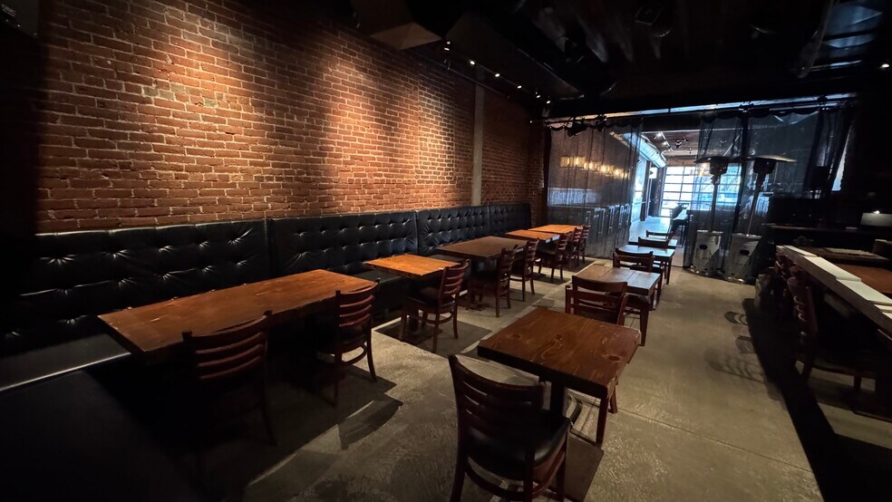 More Photos Of 215-217 Broadway, Bethlehem Restaurant For Lease