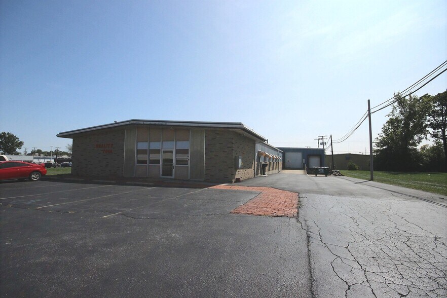 More Photos Of 1431 Production Rd, Fort Wayne Manufacturing For Sale