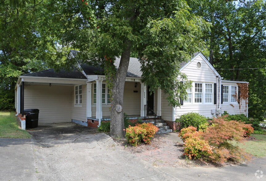 Primary Photo Of 8486 Price Ave, Douglasville Office Residential For Lease