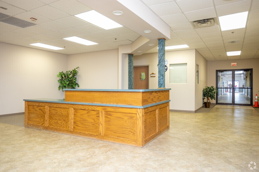 More Photos Of 1713 Marion-Mt Gilead Rd, Marion Storefront Retail Office For Sale