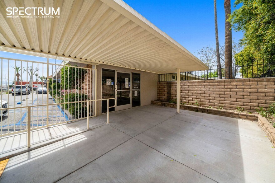 More Photos Of 980 N D St, San Bernardino Medical For Lease