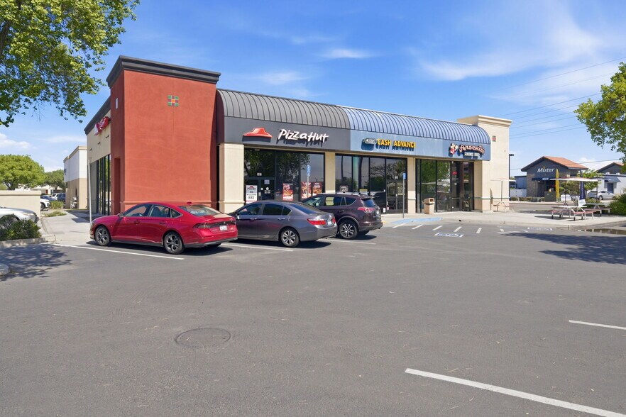 More Photos Of 410 N 11th Ave, Hanford General Retail For Sale