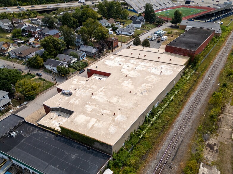 More Photos Of 1545 Hansford St, Charleston Light Distribution For Sale