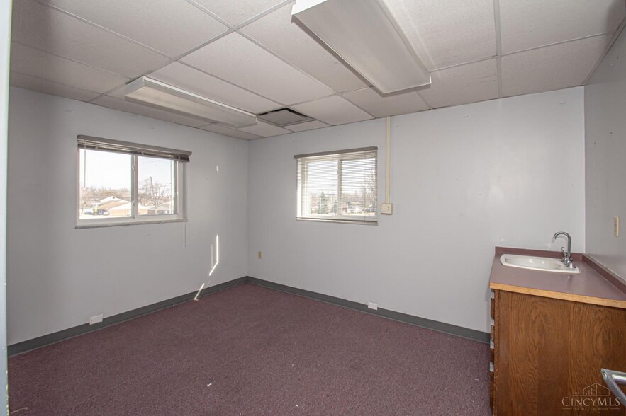 More Photos Of 200 Eaton Lewisburg Rd, Eaton Medical For Lease